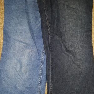 2 Motherhood Maternity Capris XS Fits 4/6